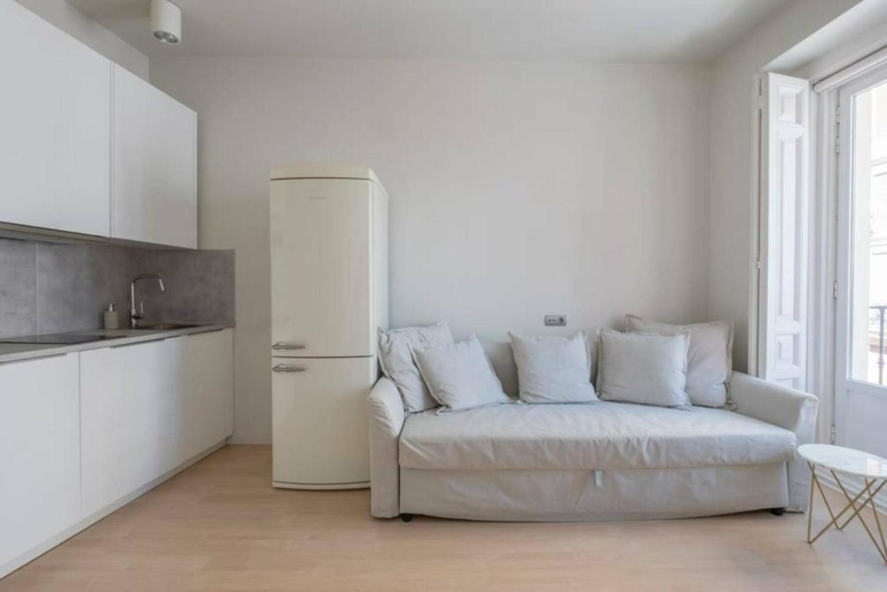 Apartament Apartamento Callao Madryt Zewnętrze zdjęcie