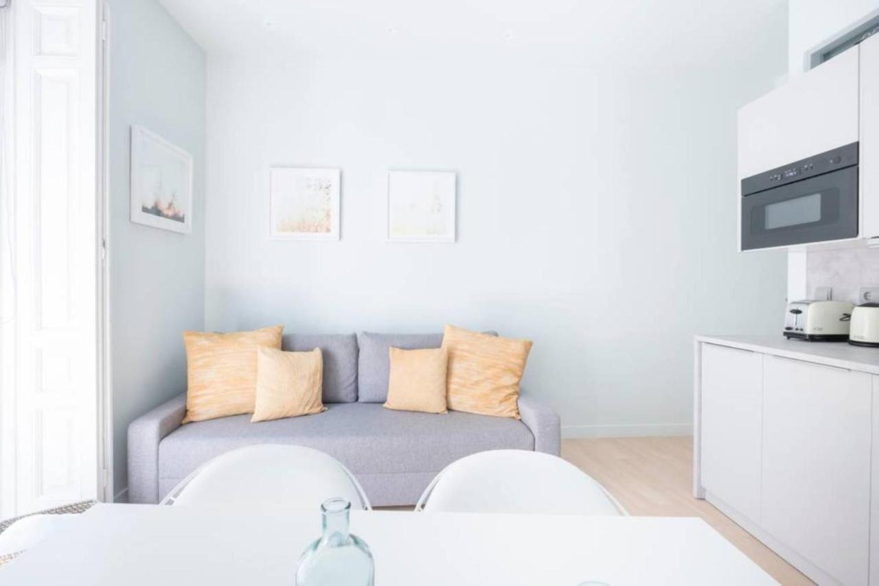 Apartament Apartamento Callao Madryt Zewnętrze zdjęcie