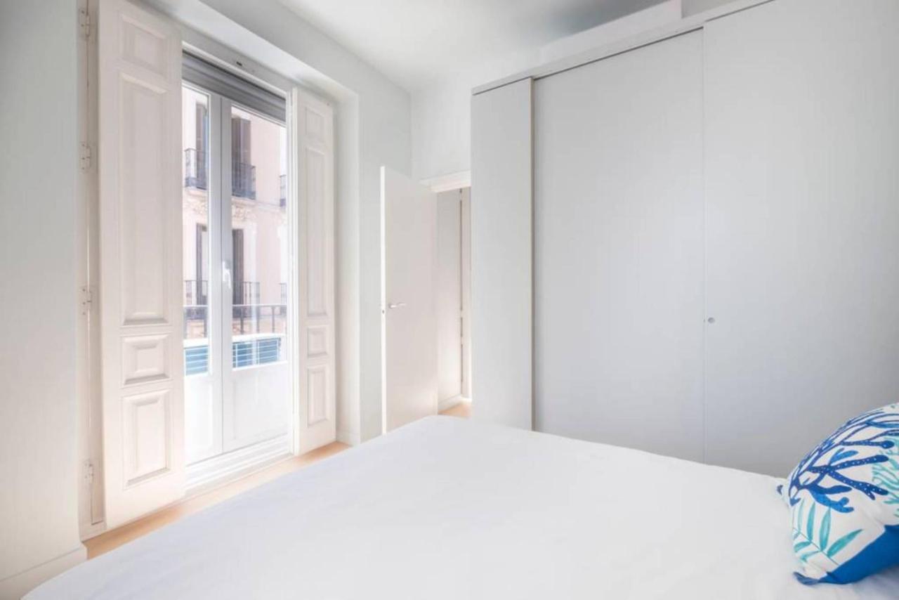 Apartament Apartamento Callao Madryt Zewnętrze zdjęcie
